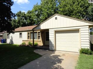 526 S Hartup St, McPherson, KS 67460