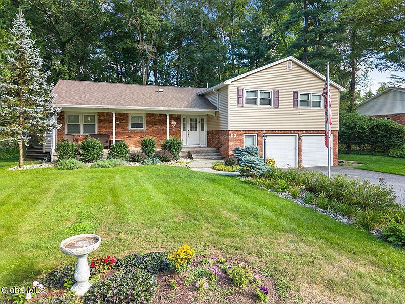2nd image of 113 Mohawk Drive