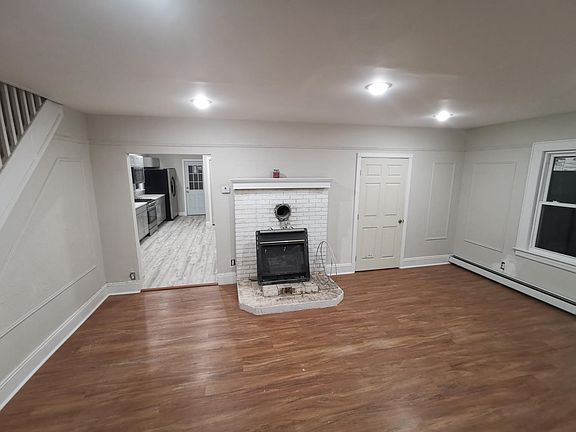 4th image of 29 Dowsing Ave Floor 1