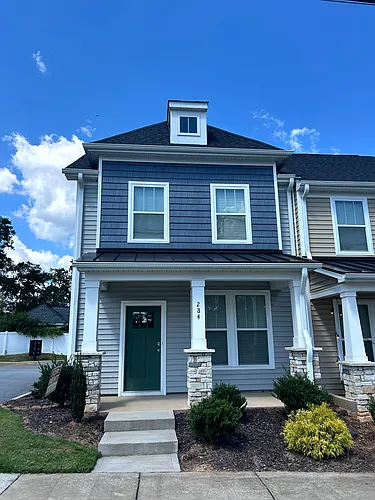 284 E Hayne St Photo 1