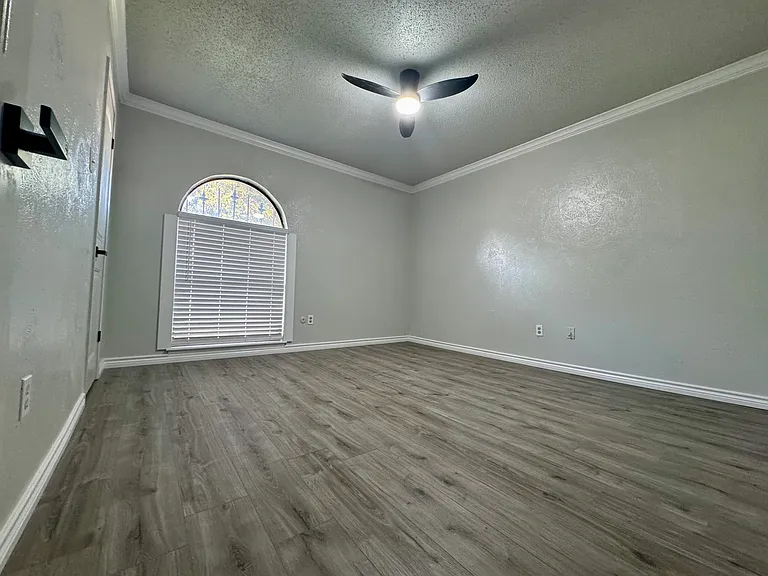 1020 Judy Lynn Dr — Photo 16
