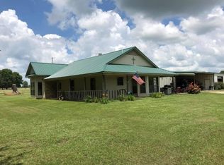 224 County Road 2106, Clarksville, TX 75426