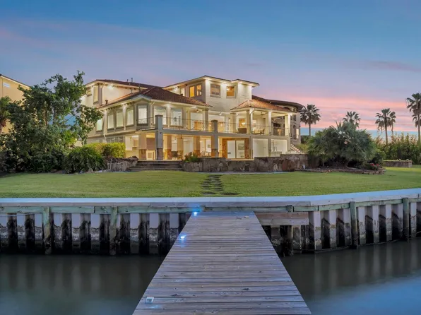 2240 Marina Way, Kemah, TX 77565