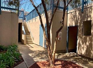 848 Woodland Ave APT 1, Ojai, CA 93023