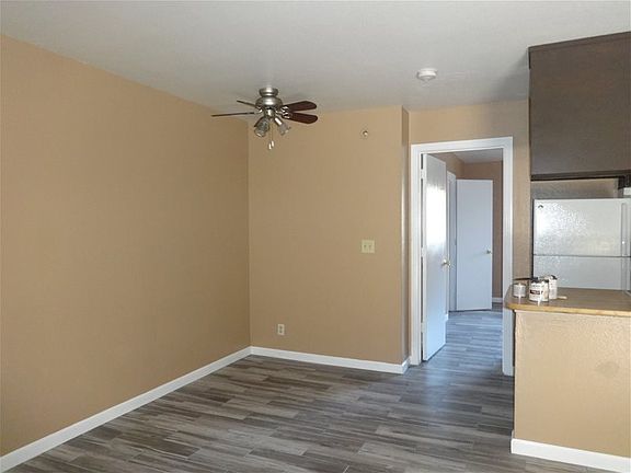 5th image of 1107 Ramirez St APT 2