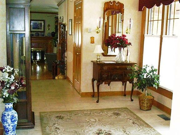Large entry foyer