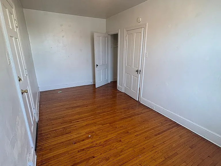 127 N Beaver St #4 — Photo 8