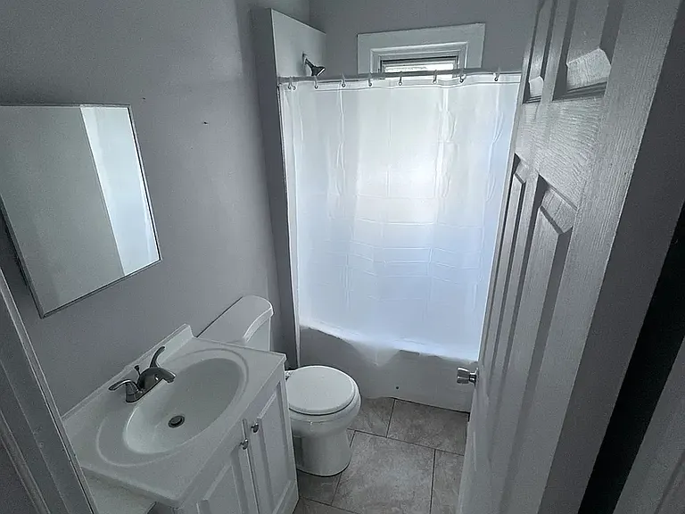 11 Mason Ave #2 — Photo 6
