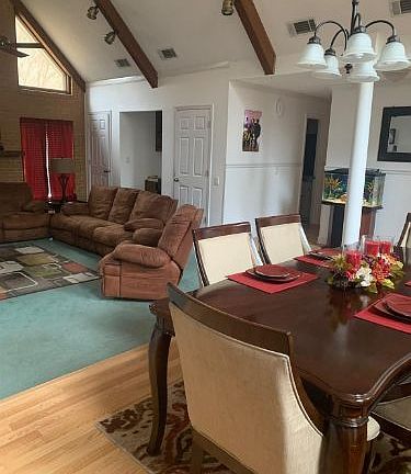 4th image of 59 Golf Club Cir