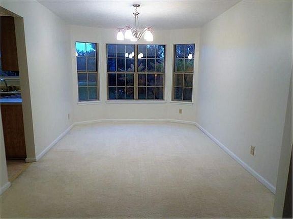 3rd image of 6743 Caribou Cir
