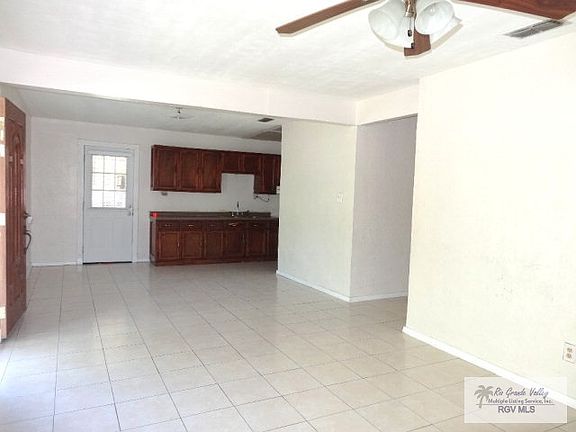 4th image of 1114 Bowie Dr