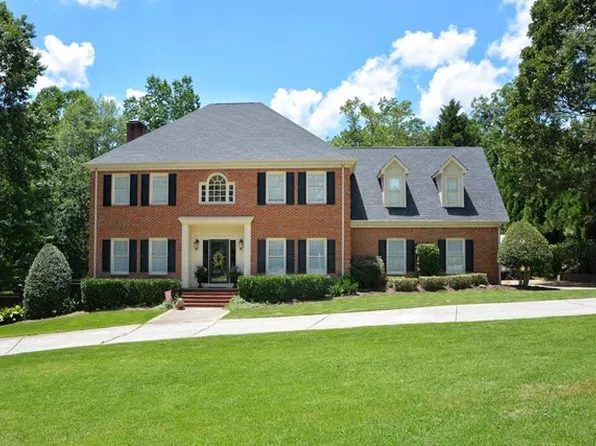 23 Hidden Lakes Dr, Carrollton, GA 30116