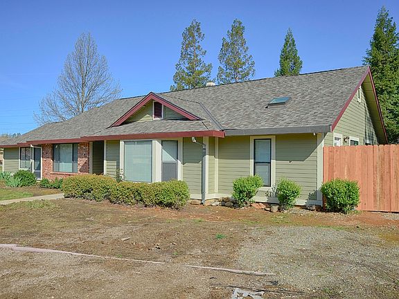 3rd image of 2511 Busselton Pl