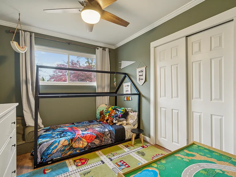 2 Kershaw Ave — Photo 14