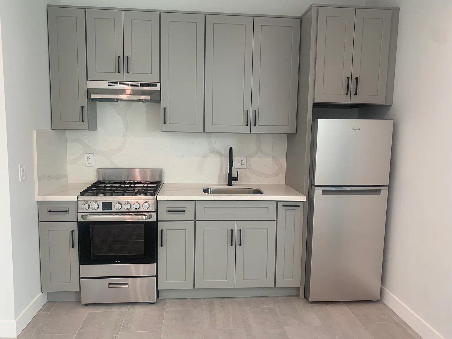 Studio, 500 sqft, $1,950 — Photo 1