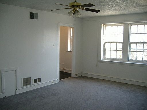 2nd image of 6103 Wayne Ave APT 112