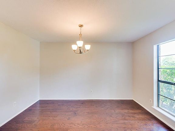 4th image of 7114 Lost Canyon Dr