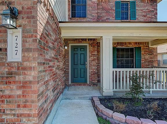 3rd image of 727 Annika Way