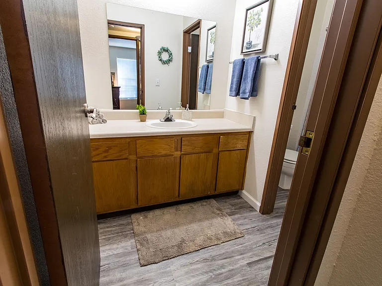 ONE MONTH FREE! APPLY FREE! VIRTUAL TOURS! — Photo 70