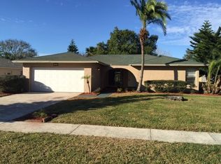 805 Gateway Ln, Tampa, FL 33613