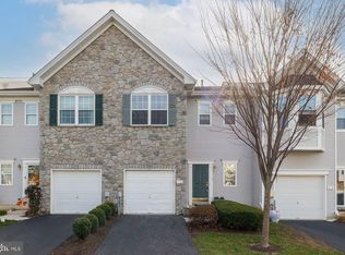 113 Huntteam Ln, West Chester, PA 19382