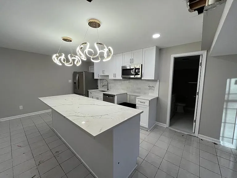 13431 Marble Rock Dr — Photo 2