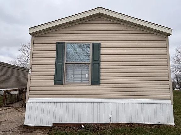 3rd image of 2220 Dunkelberg Rd Lot 957