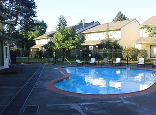 12044 N Jantzen Beach Ave, Portland, OR 97217