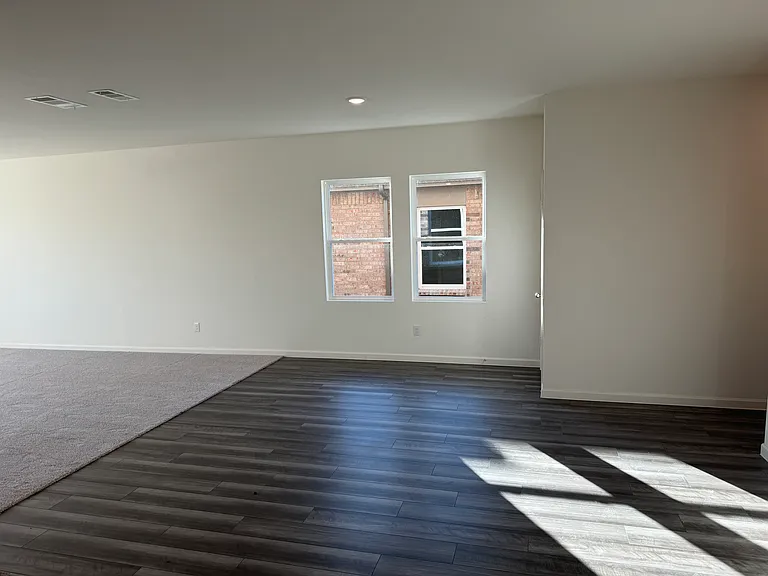 219 Savannah Way — Photo 9