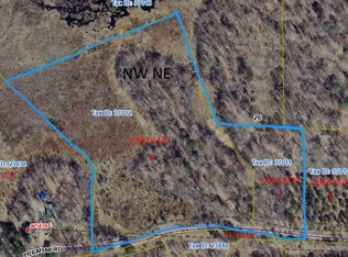 7 Miramar Rd, Spooner, WI 54801