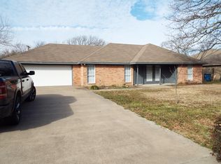 435 Legendary Ln, Gun Barrel City, TX 75156