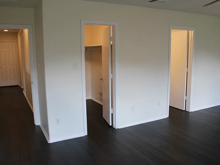 916 Watson Way — Photo 12