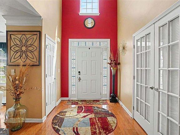 3rd image of 266 Millstone Dr