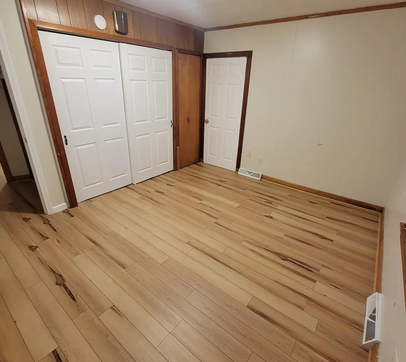 2 bed, 798 sqft, $950 — Photo 1
