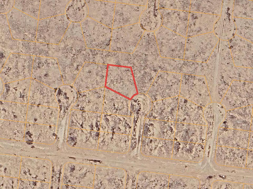 2nd image of 31 Rio Del Oro Loop S #17