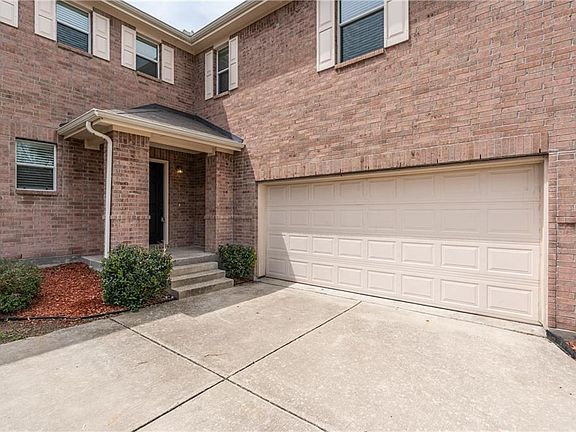 4th image of 6913 Dove Tail Dr