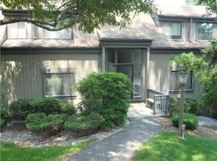 241C Heritage Vlg, Southbury, CT 06488