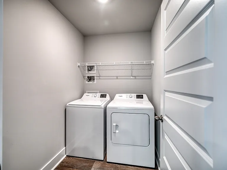 109 S Grassland Rd — Photo 14