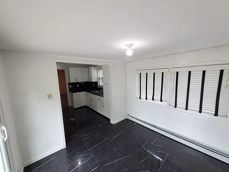 469 Hillside Rd — Photo 3