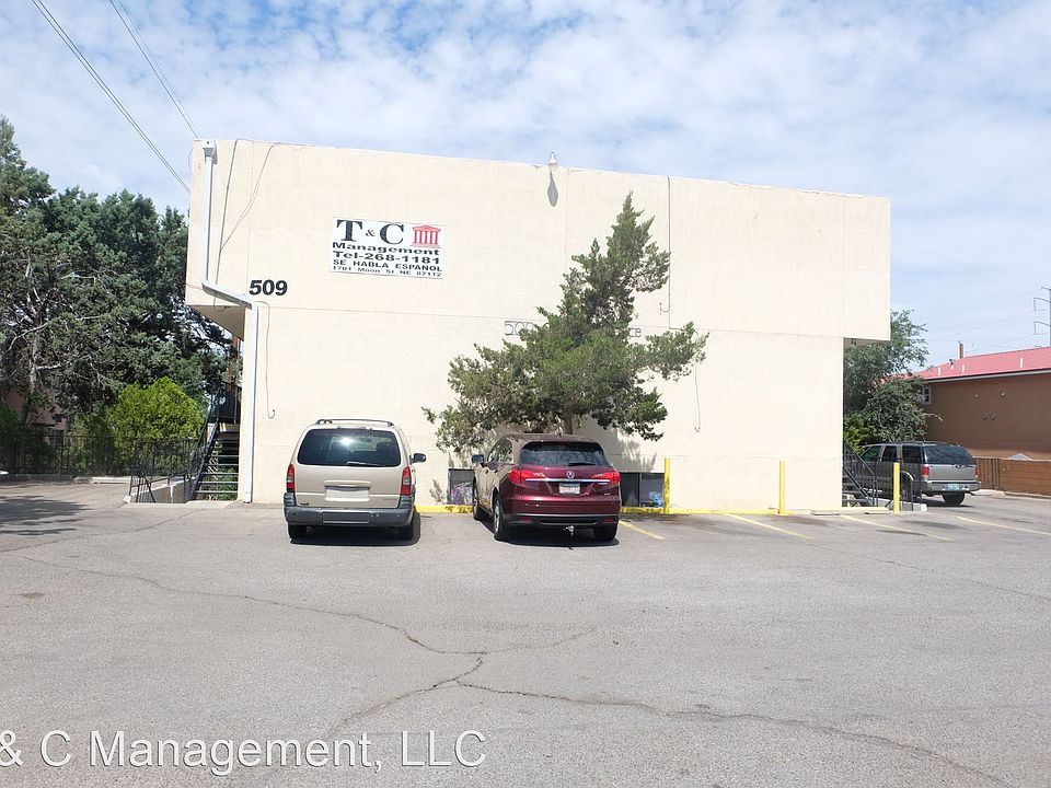 1st image of 509 Girard Blvd SE #L