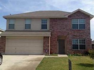 518 Del Mar Dr, Ponder, TX 76259