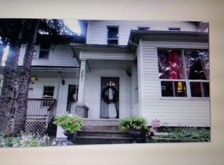 221 Pleasant St, Joliet, IL 60436