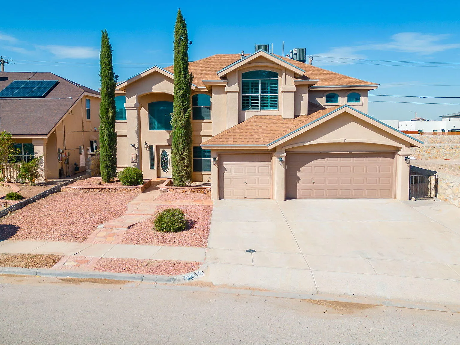 4 bed, 4.5 bath, 3173 sqft, $2,650 — Photo 4