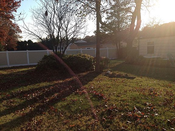 2nd image of 123 Burleigh Dr