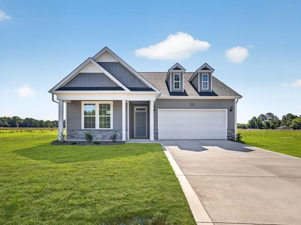 82 Maverick Ln, Dunn, NC 28334