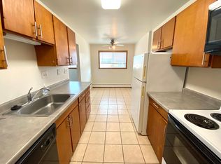 816, Moorhead, MN 56560