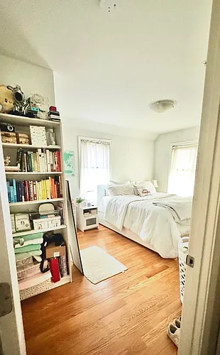 2 Gordon St #1 Photo 1
