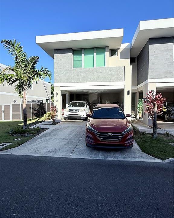 1st image of Urb Riviera Ct #57