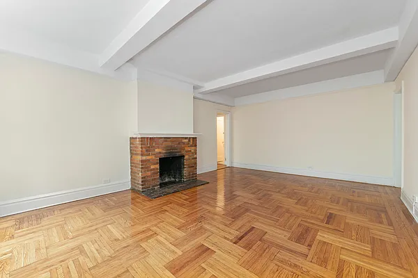 Rented by MNS | media 2