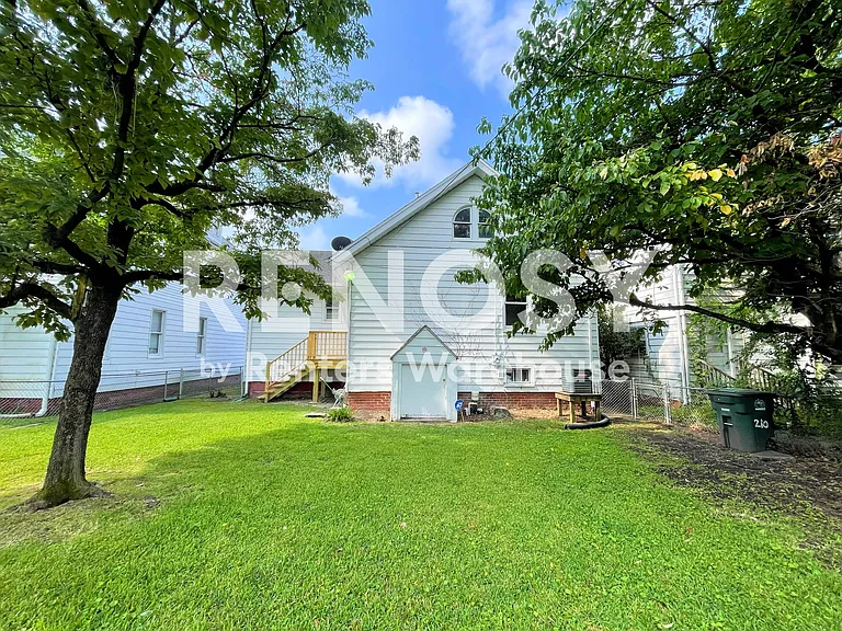 210 Hardy Ave — Photo 28